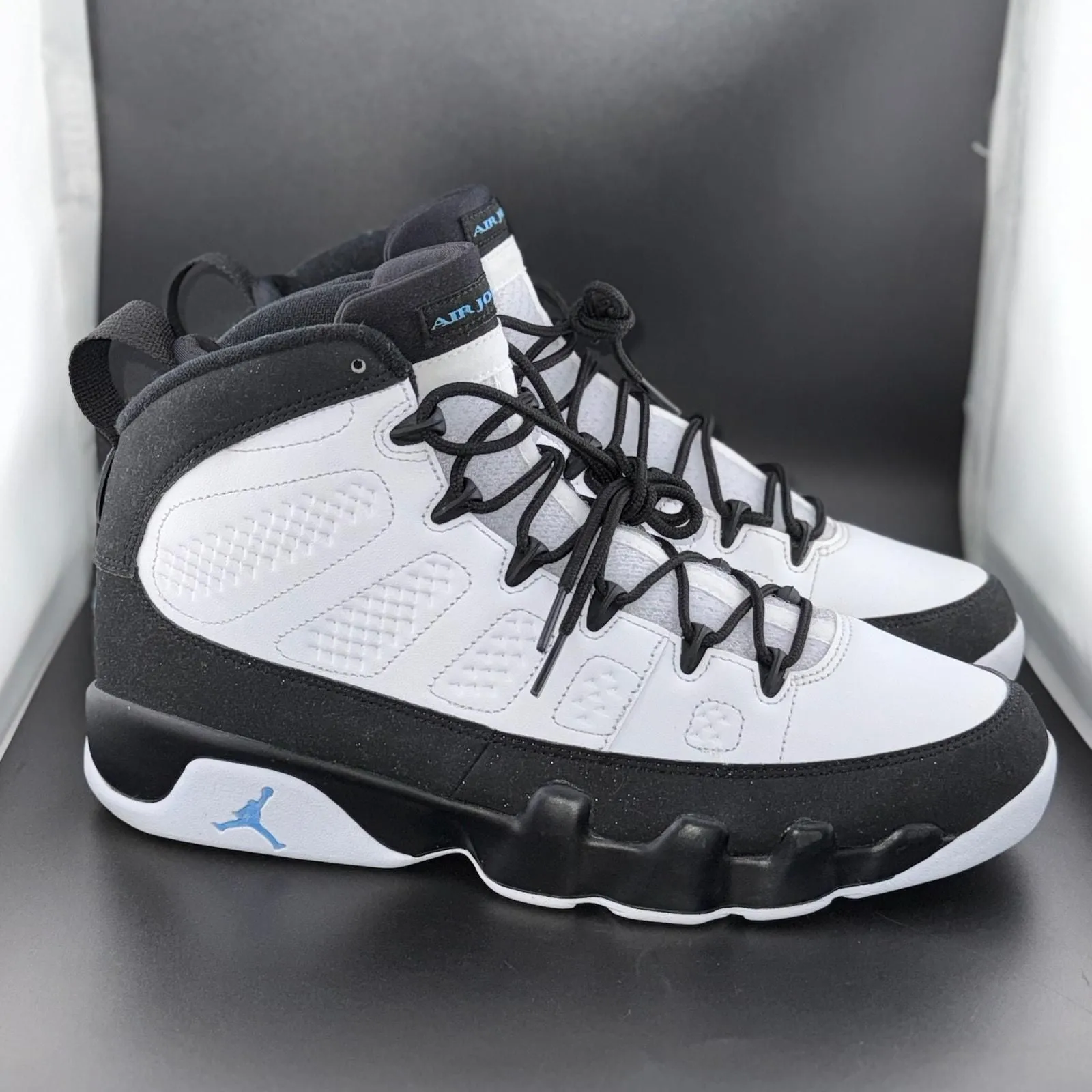 Product image for Jordan 9 Retro University Blue