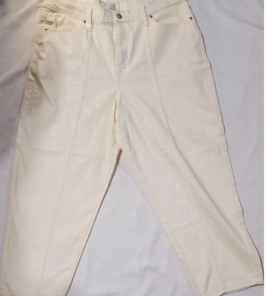 Product image for Tapered leg women's white jeans waist 36'' size 16 a.new day - new-with-tags - a new day
