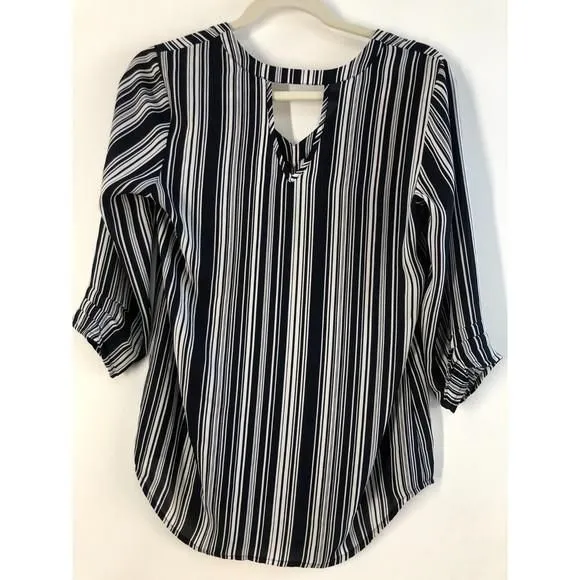 Product image for DR2 Black And White 3/4 Sleeve Striped Blouse w/Back Cut Out XS