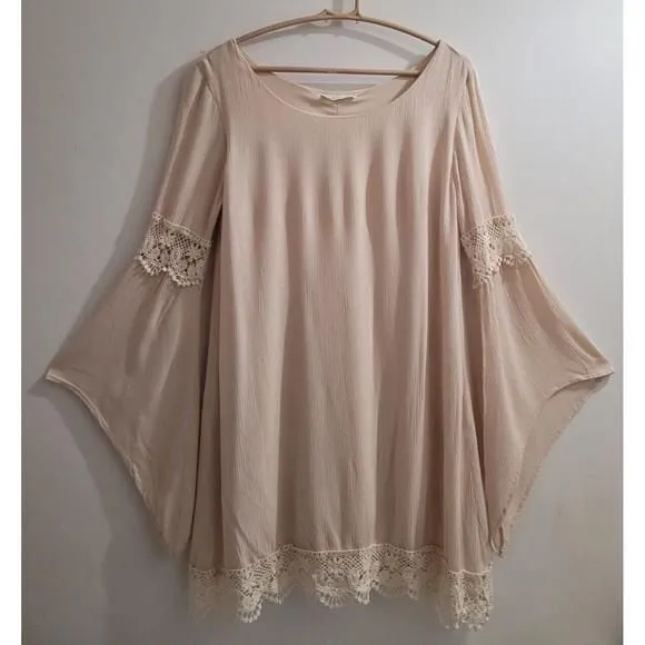 Product image for Illa Illa Regal Beige Tunic Top With Boho Butterfly Waterfall Sleeves Sz Medium