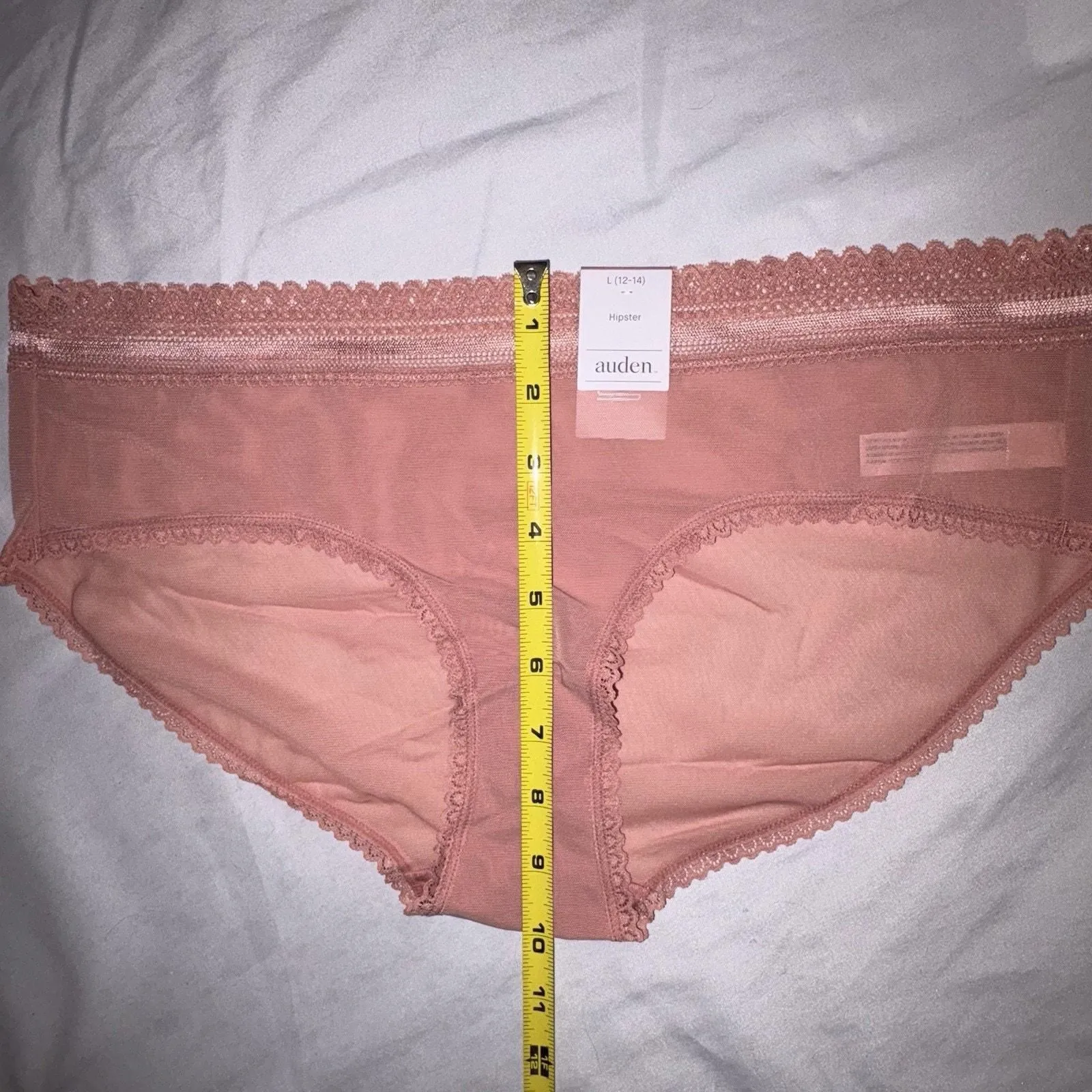 Listing Image Blurred Background