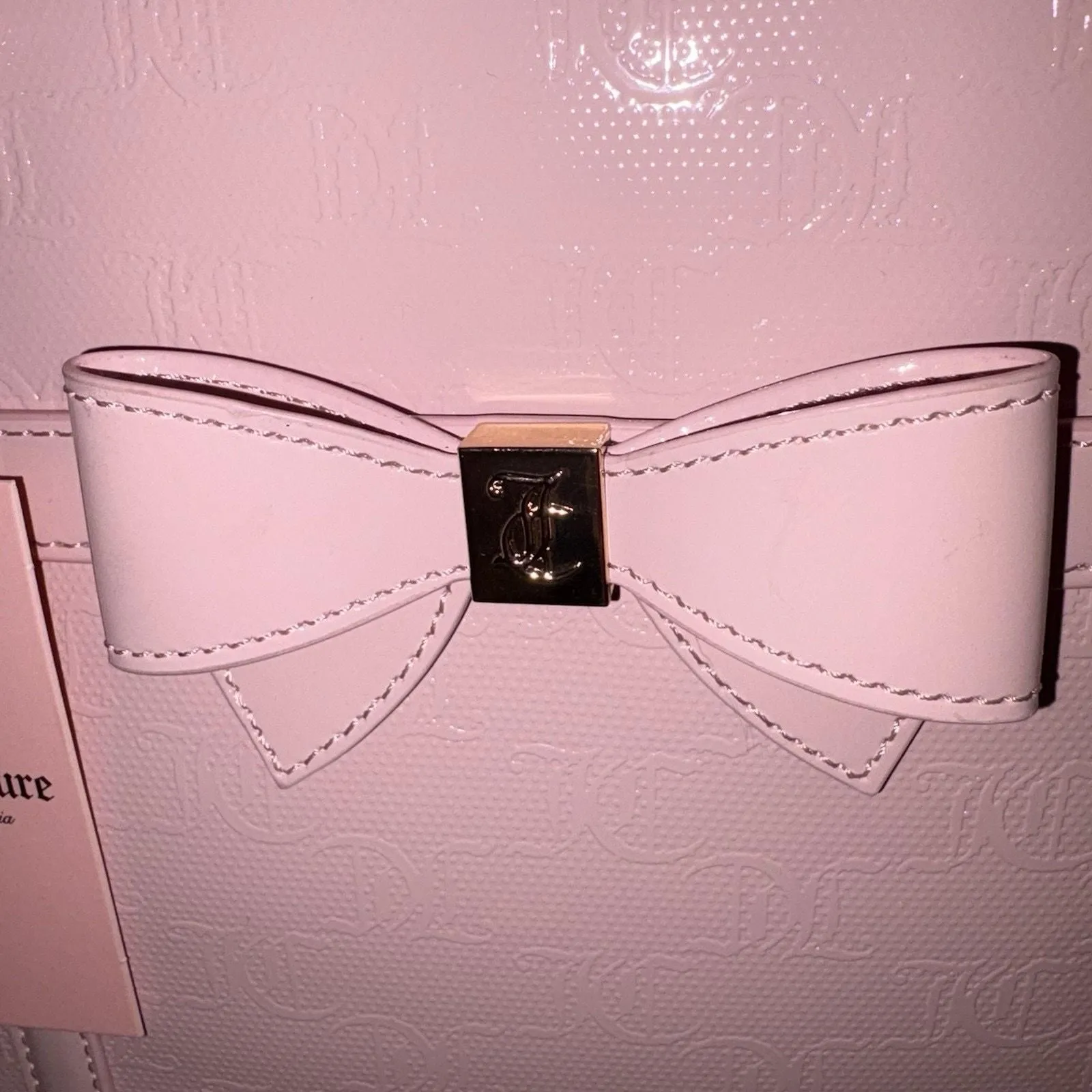 Listing Image Blurred Background