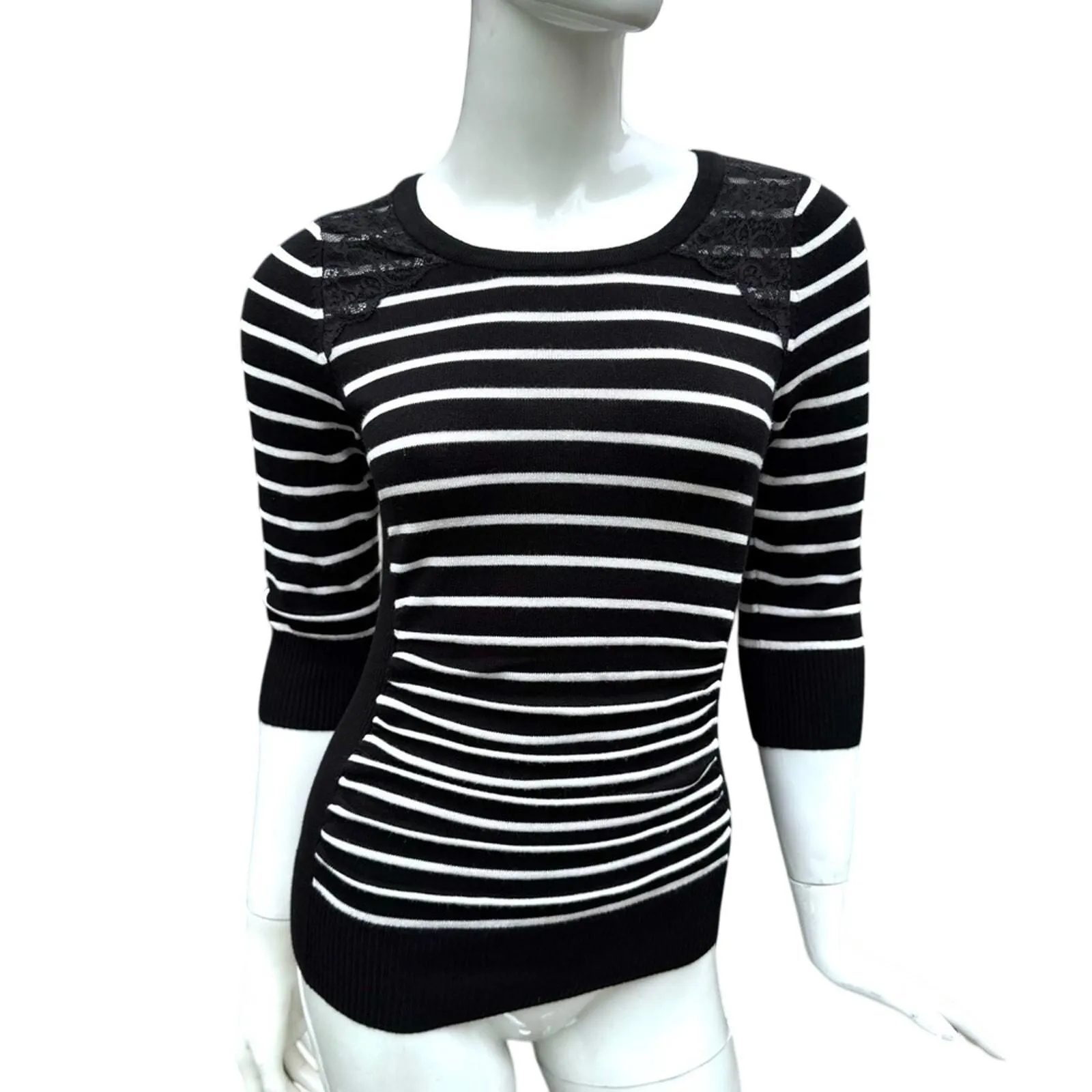 Product image for IZ Byer Sweater 3/4 Sleeve Striped White & Black Lace Shoulders Women’s Size XS - Sweaters - pre-owned---good - Iz Byer