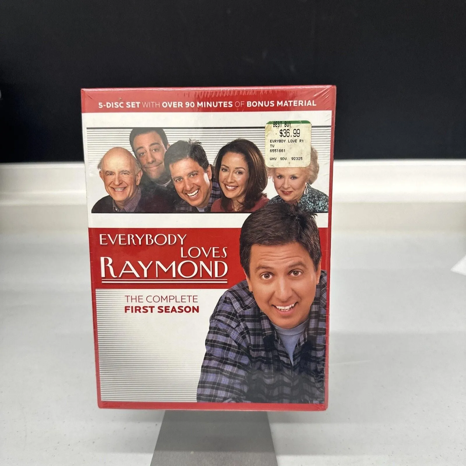 Product image for Everybody Loves Raymond - The Complete First Season (1) (NEW DVD, 5-Disc Set)