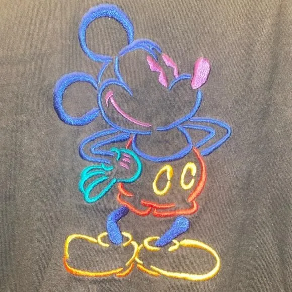 Product image for Mickey mouse embroidered tshirt used