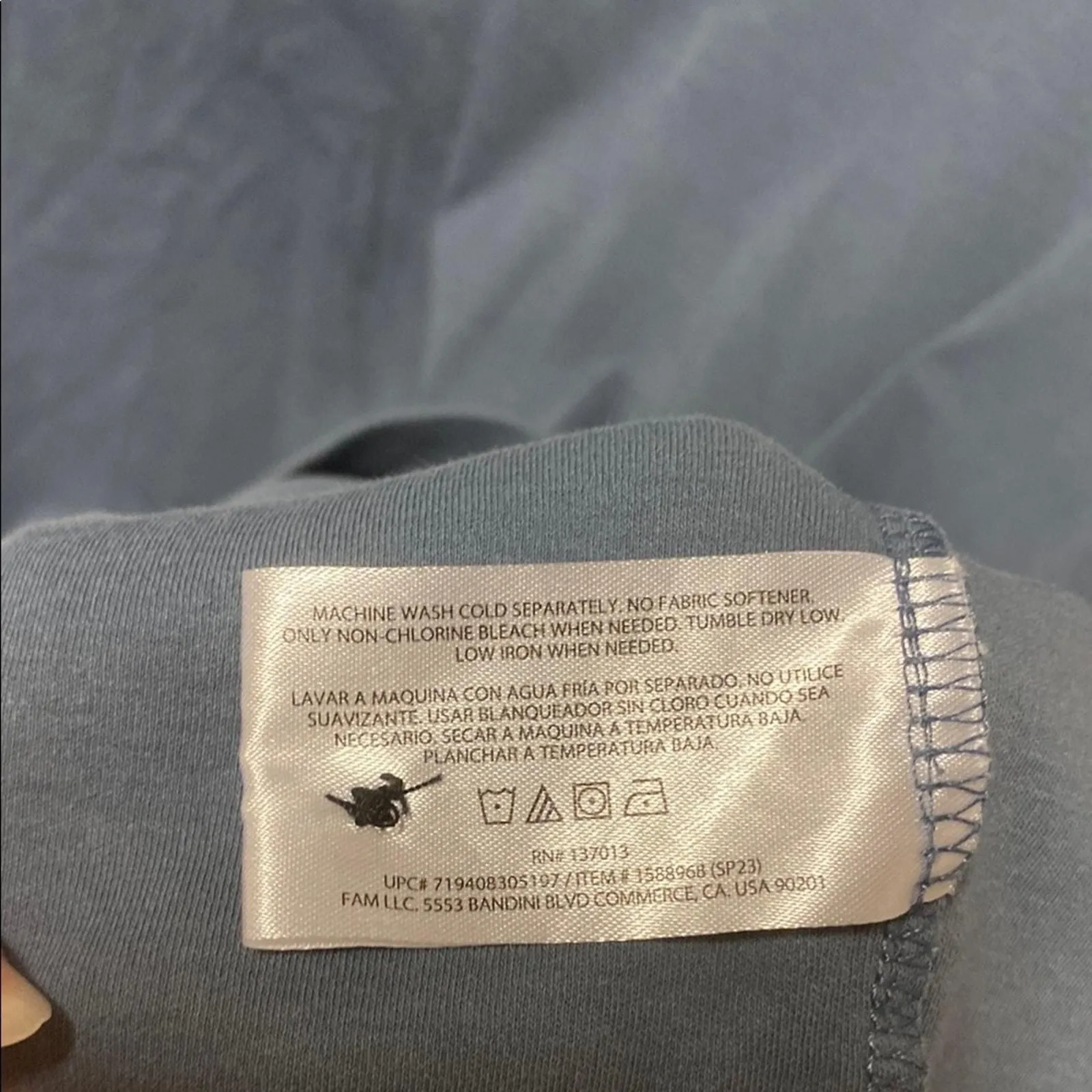 Listing Image Blurred Background