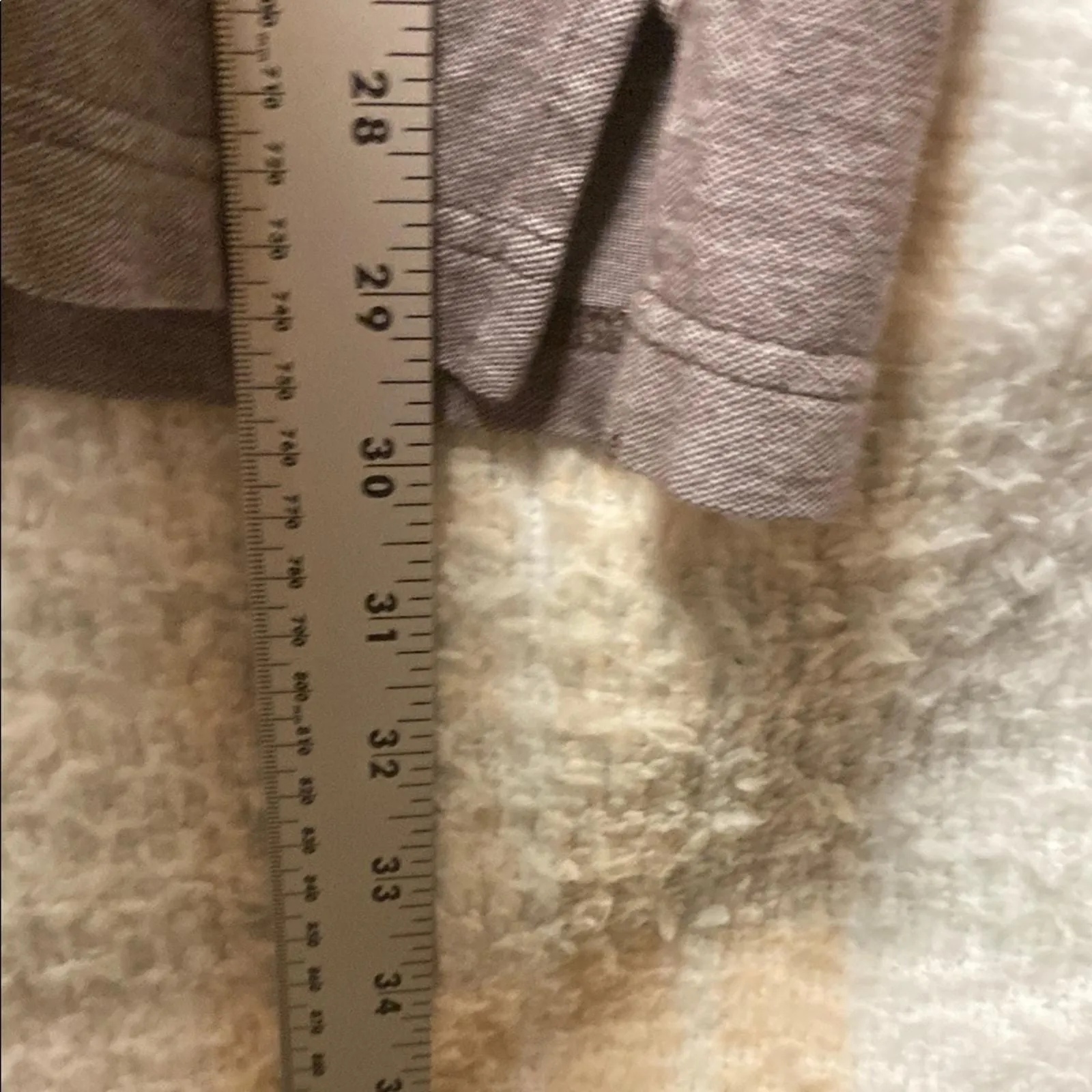 Listing Image Blurred Background