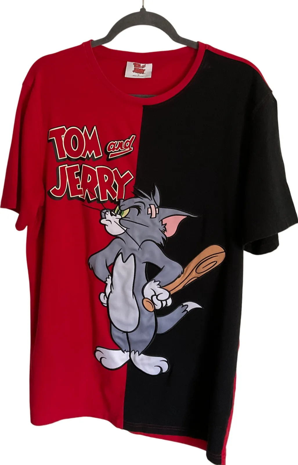 Product image for Tom and Jerry T-Shirt Men's Medium Color Red Black Graphic Print Cotton - M - Tops - pre-owned---excellent - Tom and Jerry