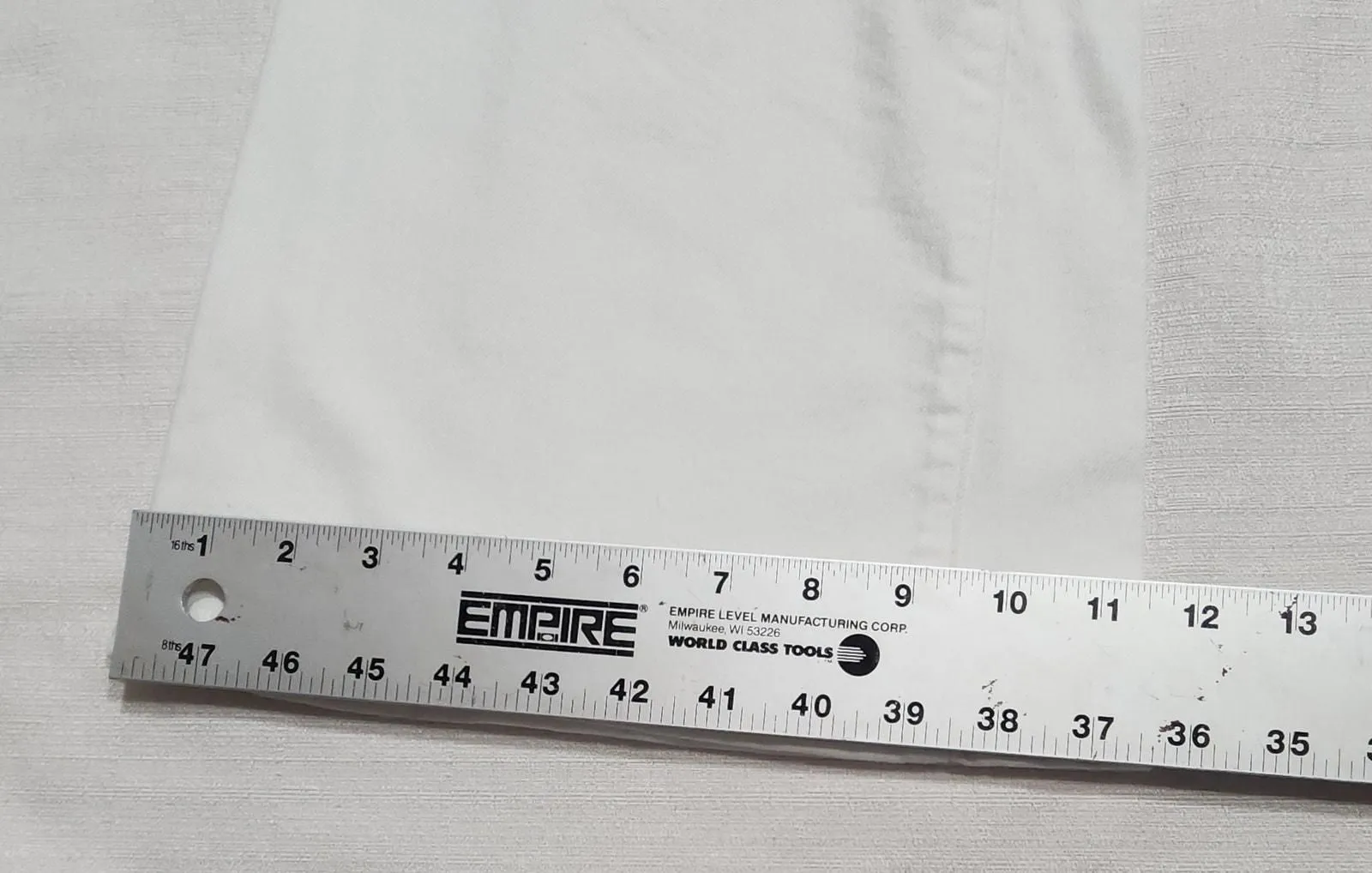 Listing Image Blurred Background