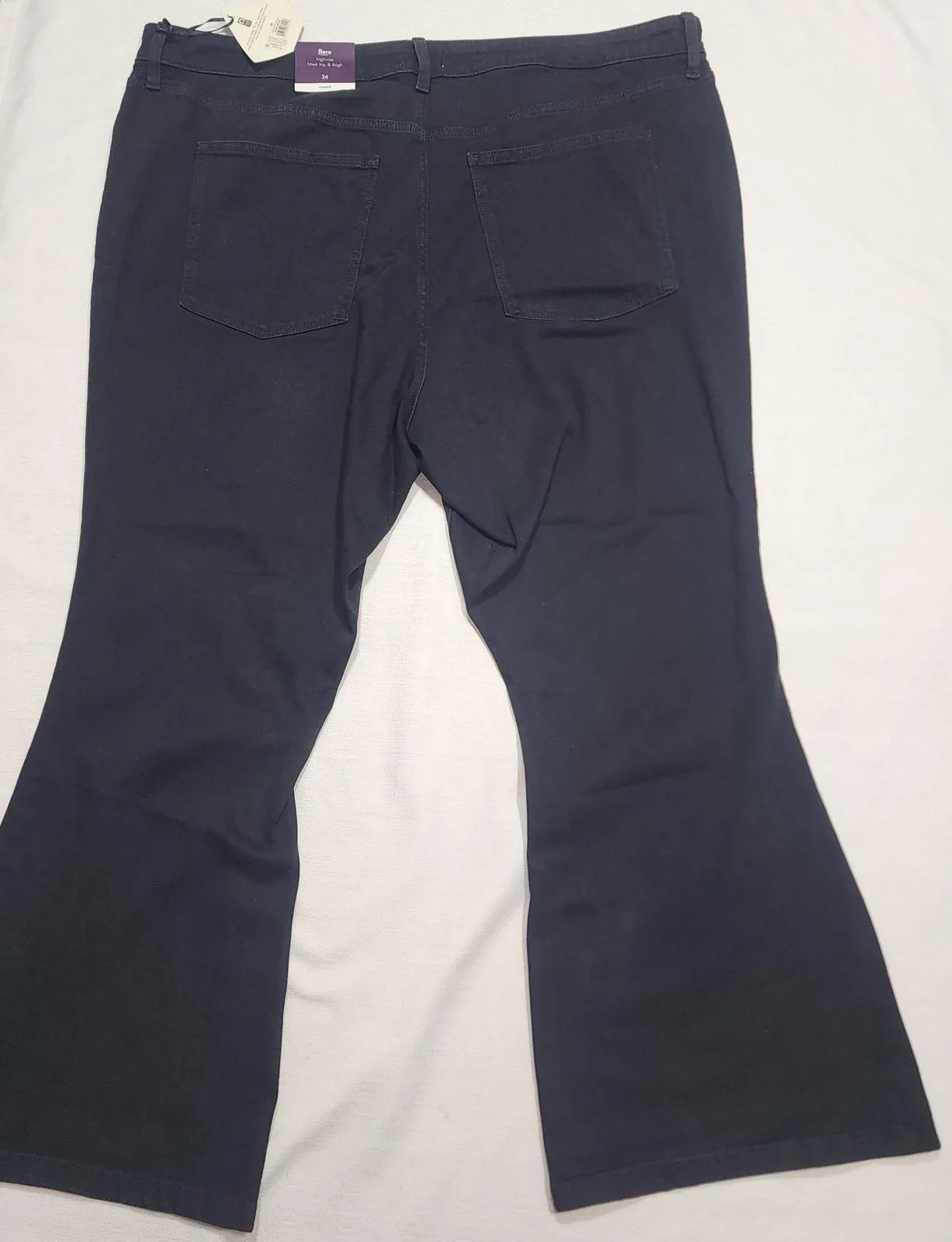 Listing Image Blurred Background