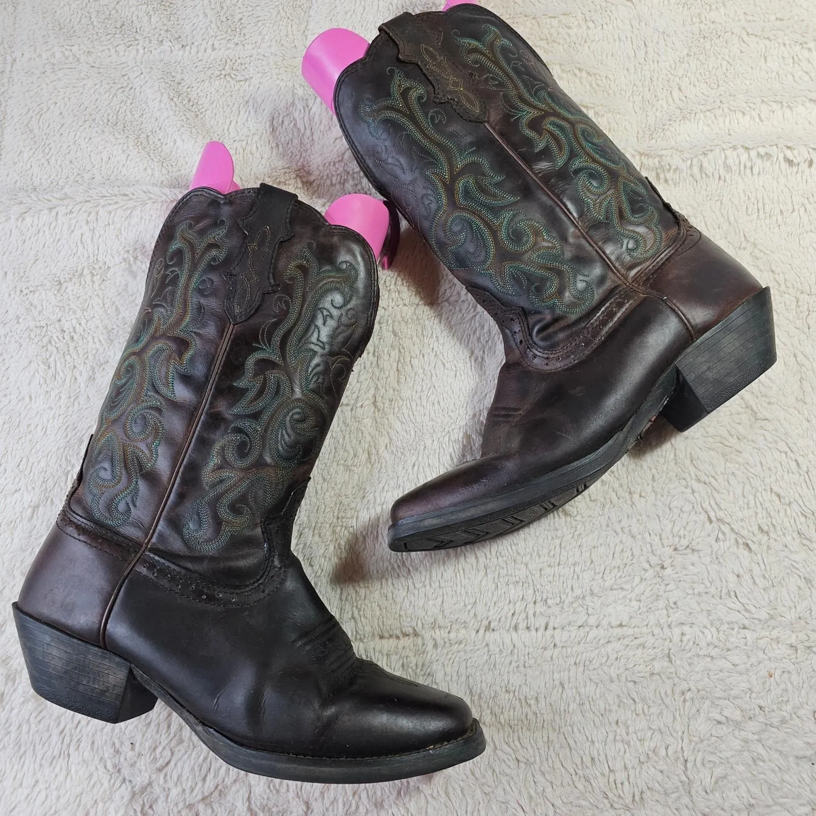 Product image for Justin Boots 10B Authentic Green yellow stitching details. Rubber Soles. Cowgirl