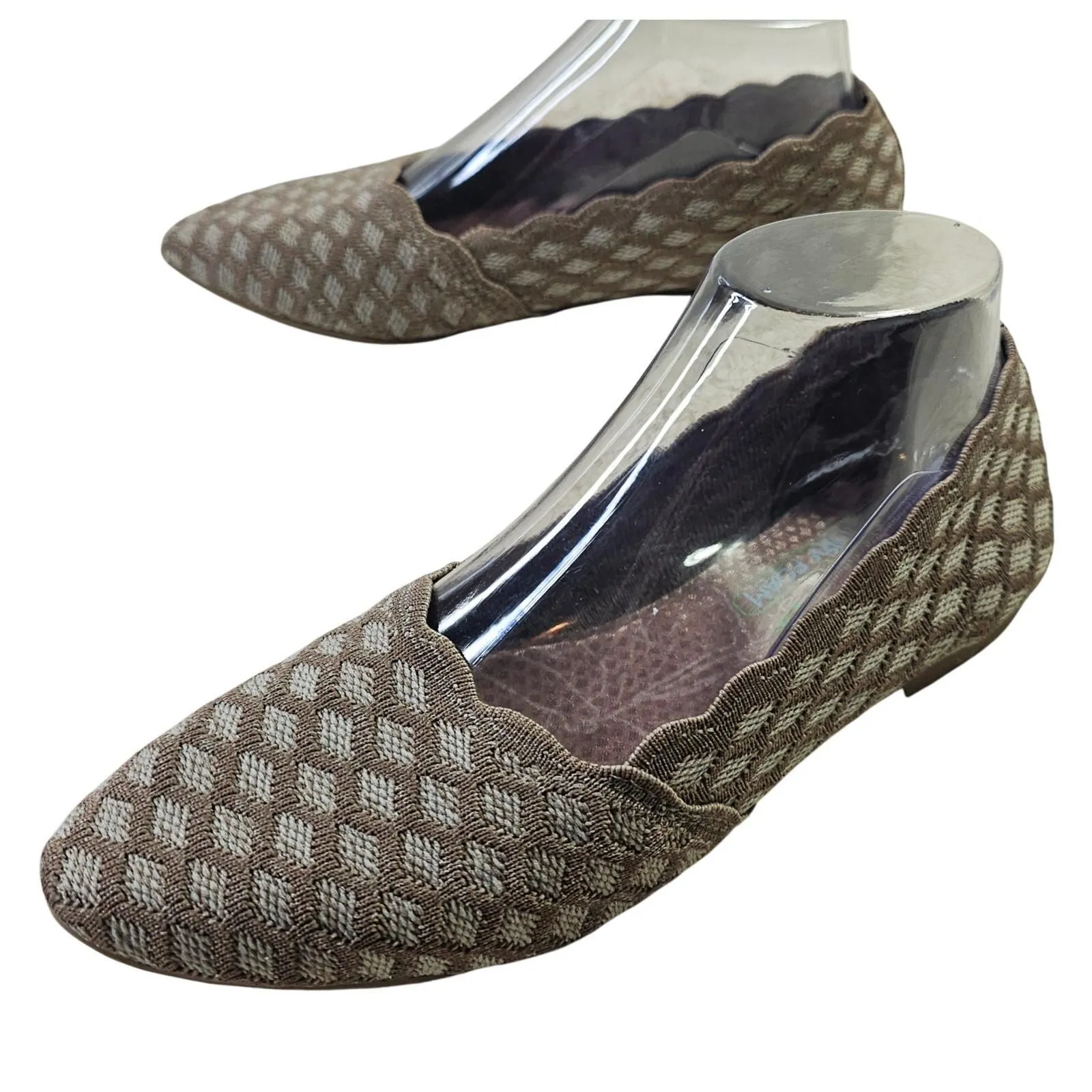 Product image for Sketchers Sz8 Air Cooled Cleo Honeycomb Flats Oatmeal Brown Pointedtoes Textile