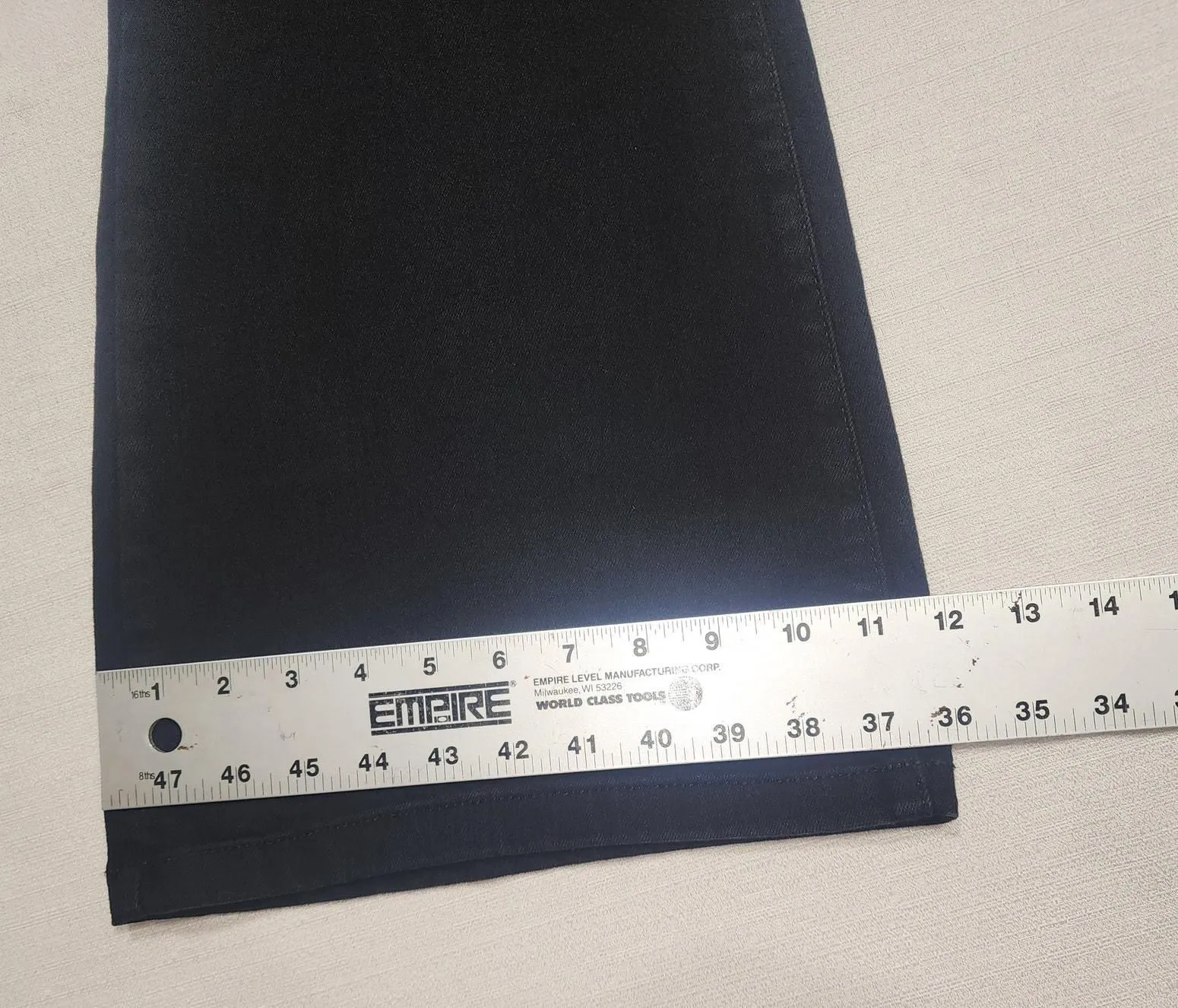 Listing Image Blurred Background