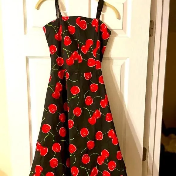 Product image for VINTAGE ROCKABILLY DRESS 90s does 50s Spaghetti strap black red cherry L