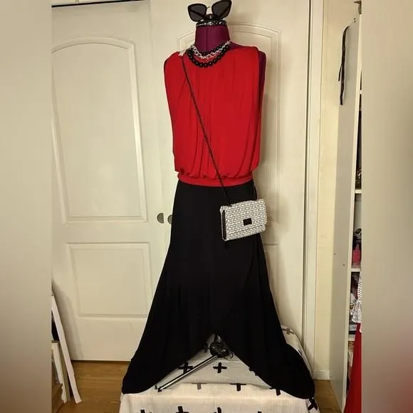 Product image for Fabulously flattering Red top with runched waist. Size medium