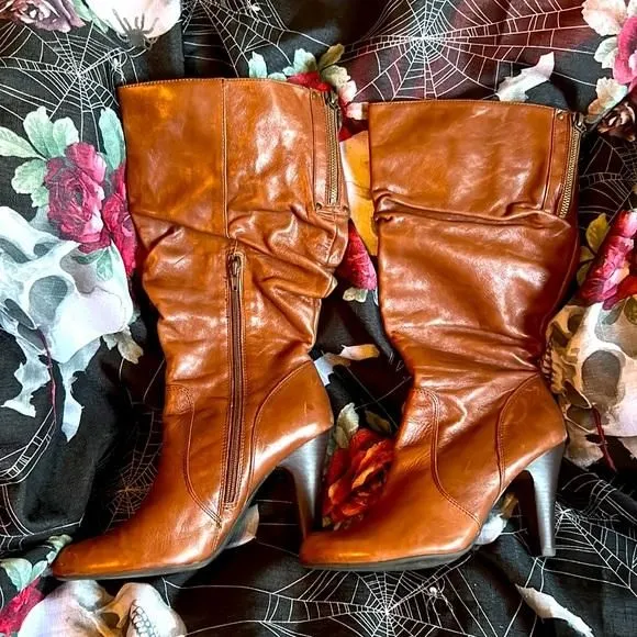 Product image for Brown leather Guess boots size 9 1/2