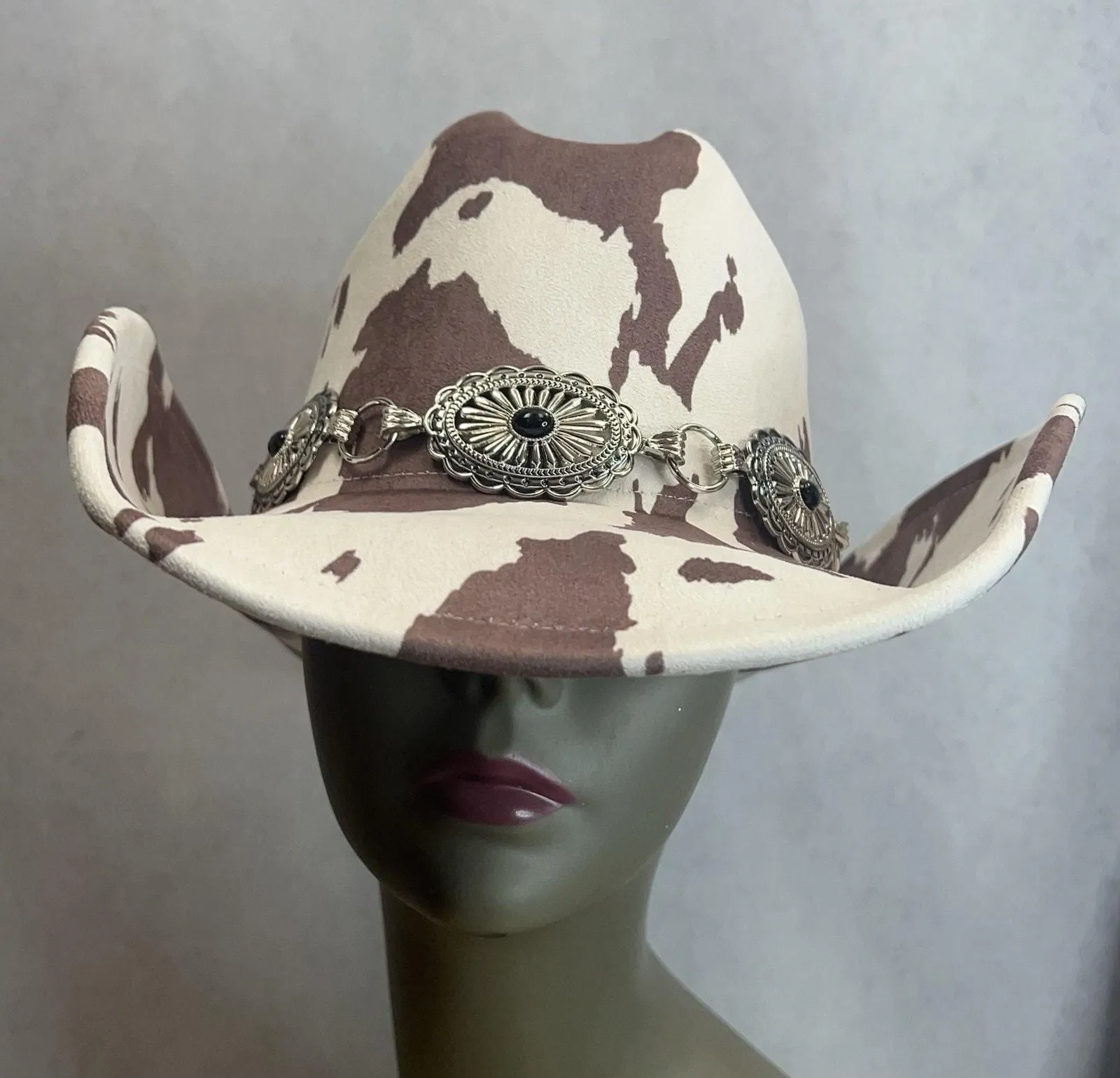 Product image for ILLUMA Cow Print Conch Western Cowboy / Cowgirl Girl Hat NWT - Hats - new-with-tags - illuma