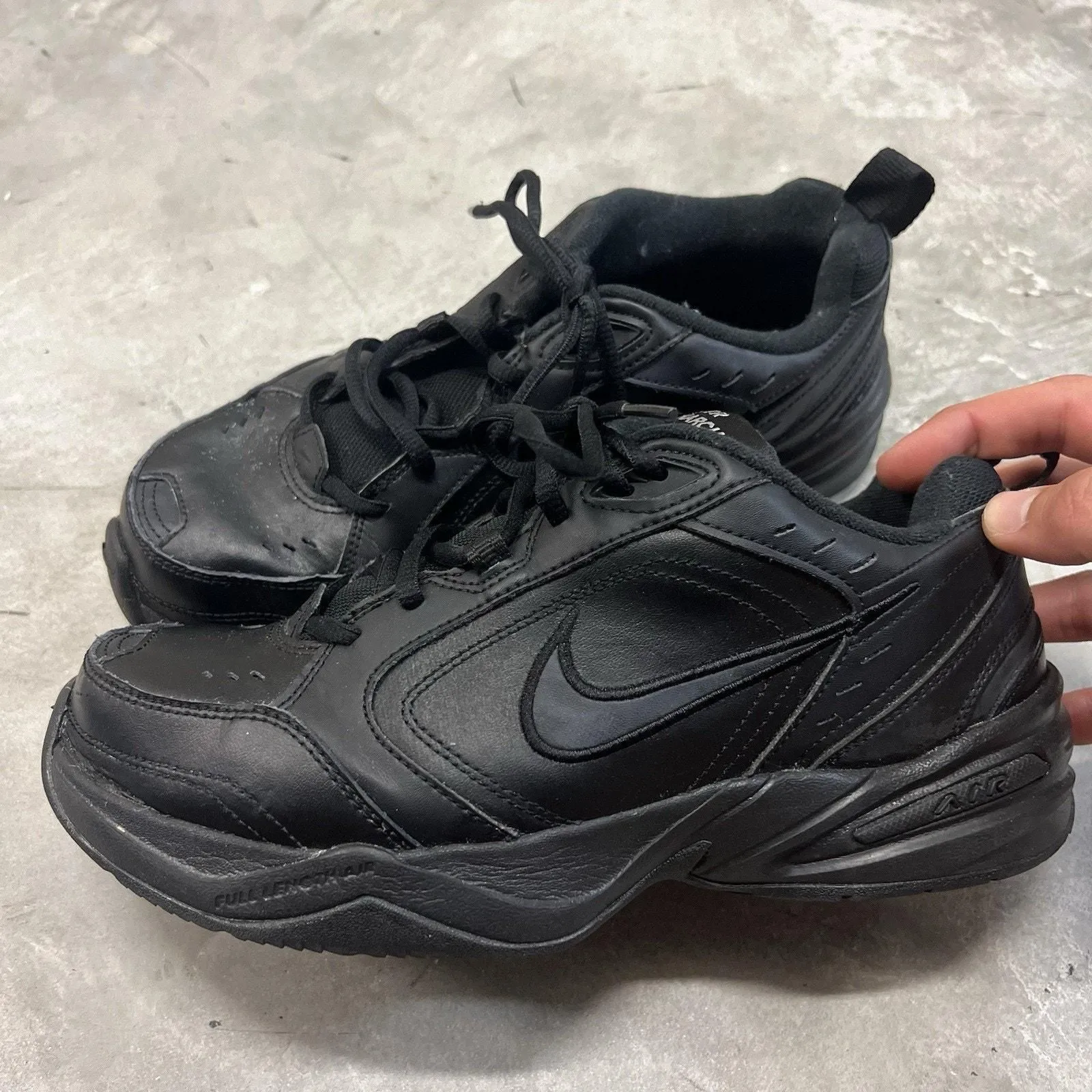 Product image for Nike AIR MONARCH IV Mens Black 416355 001 Walking Shoes Men’s 8 WIDE - Nike