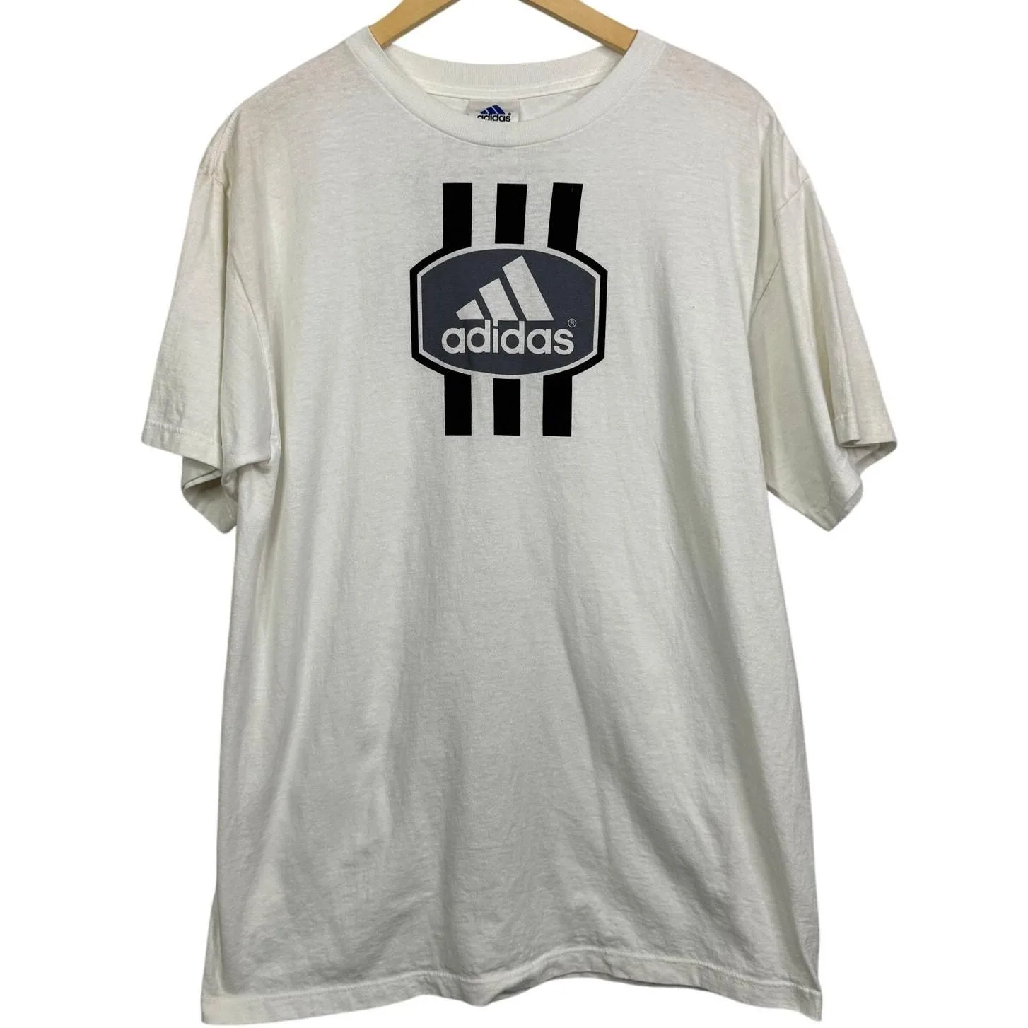 Product image for Vintage adidas Vertical Stripe White Mens Tee Size M  - M - pre-owned---good - Adidas