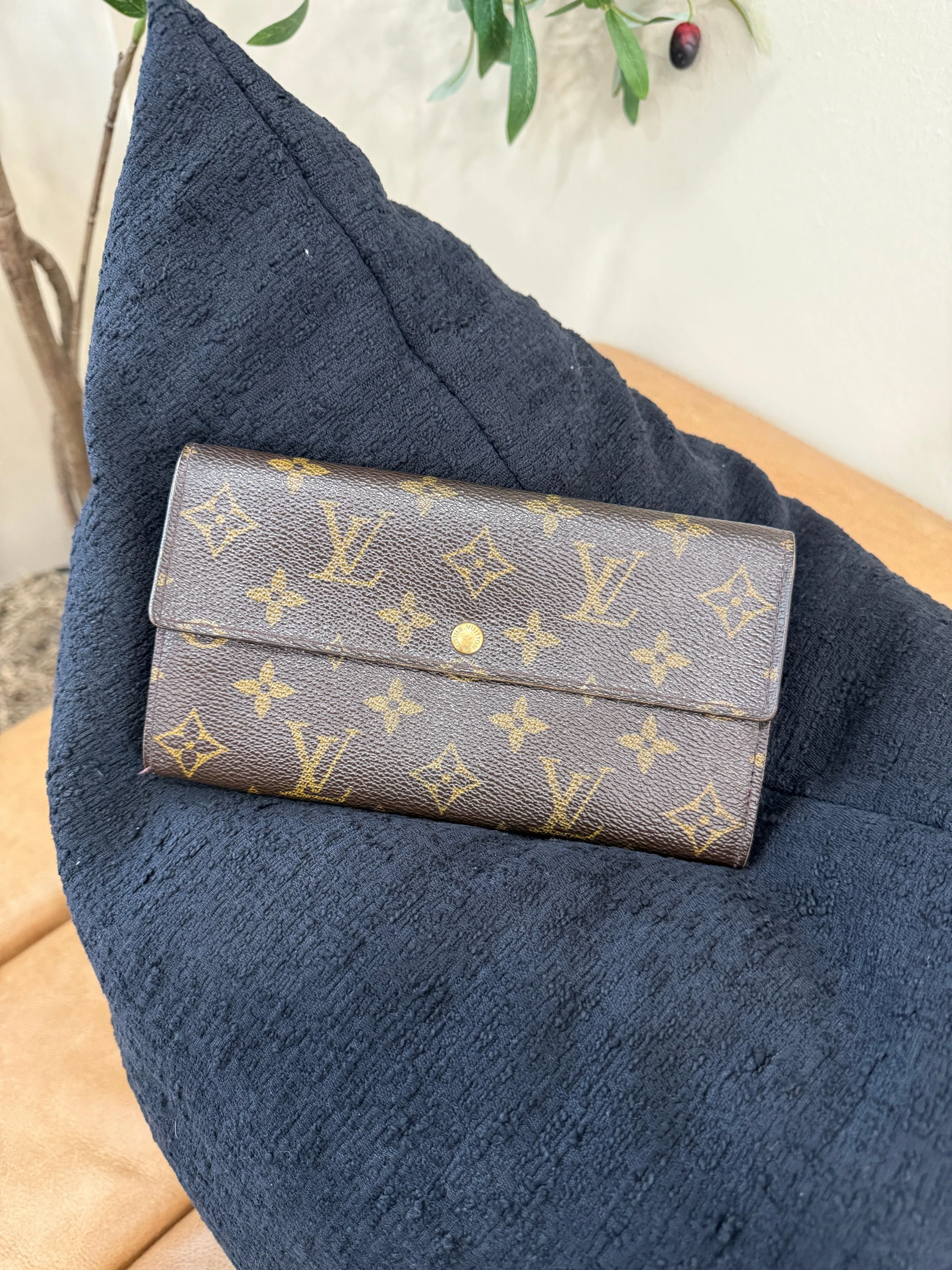 Product image for Louis Vuitton Monogram Sarah Wallet - -