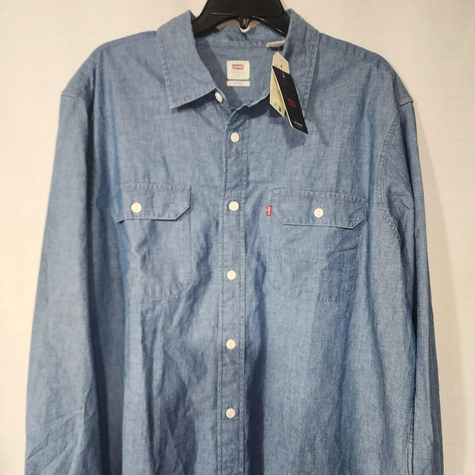Listing Image Blurred Background