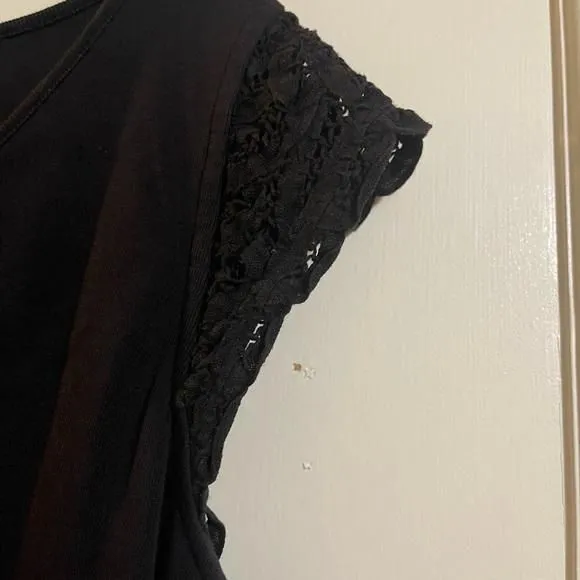 Product image for Lauren Ralph Lauren black top. Size XL. Good condition. Detailed cap sleeve