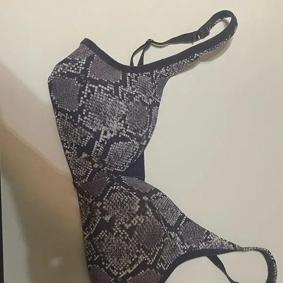 Product image for Nine West purple snake skin bra.  34 b. Good condition.