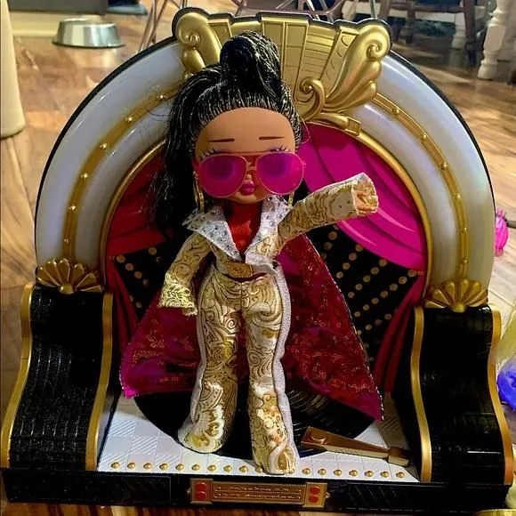 Product image for NWOT LOL OMG Collector Elvis Remix Fashion Doll Jukebox B.B. Set Collector 2020