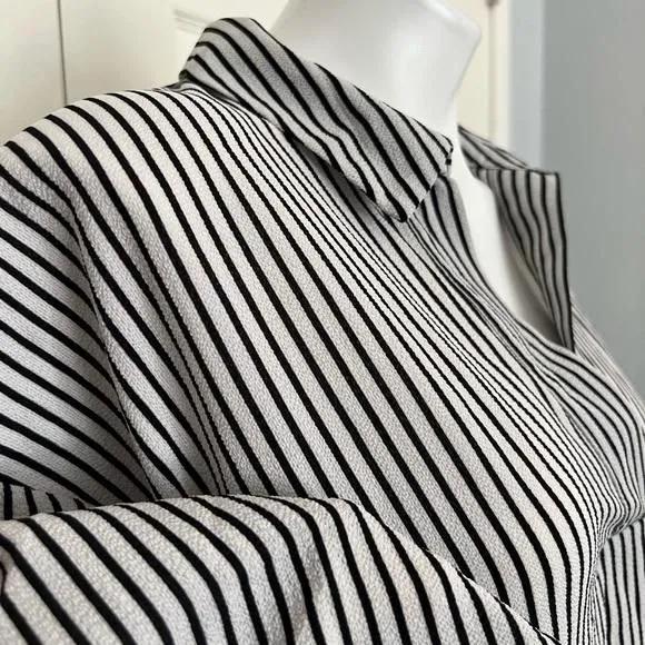 Listing Image Blurred Background