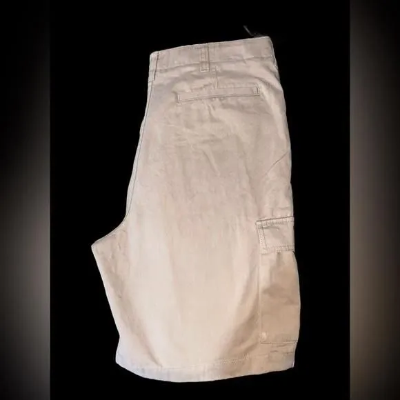 Listing Image Blurred Background