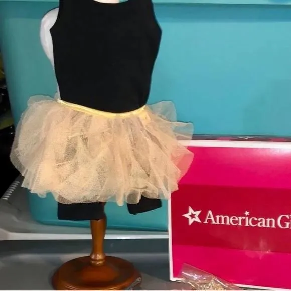 Product image for American Girl Isabelle’s Performance Set