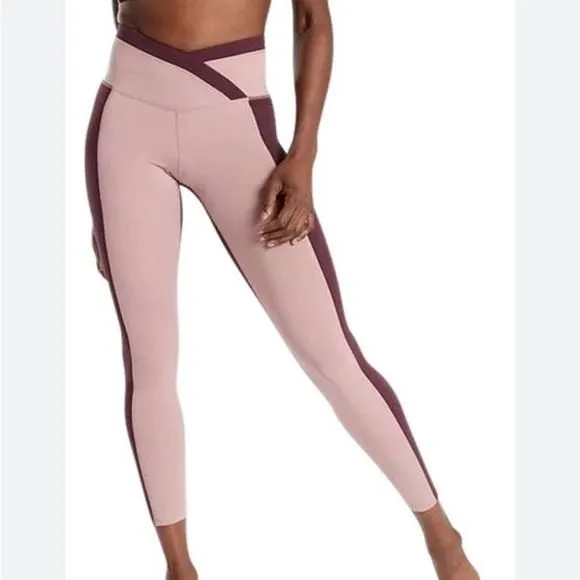 Product image for Athleta Chroma 7/8 Tight Powervita Leggings Size Small