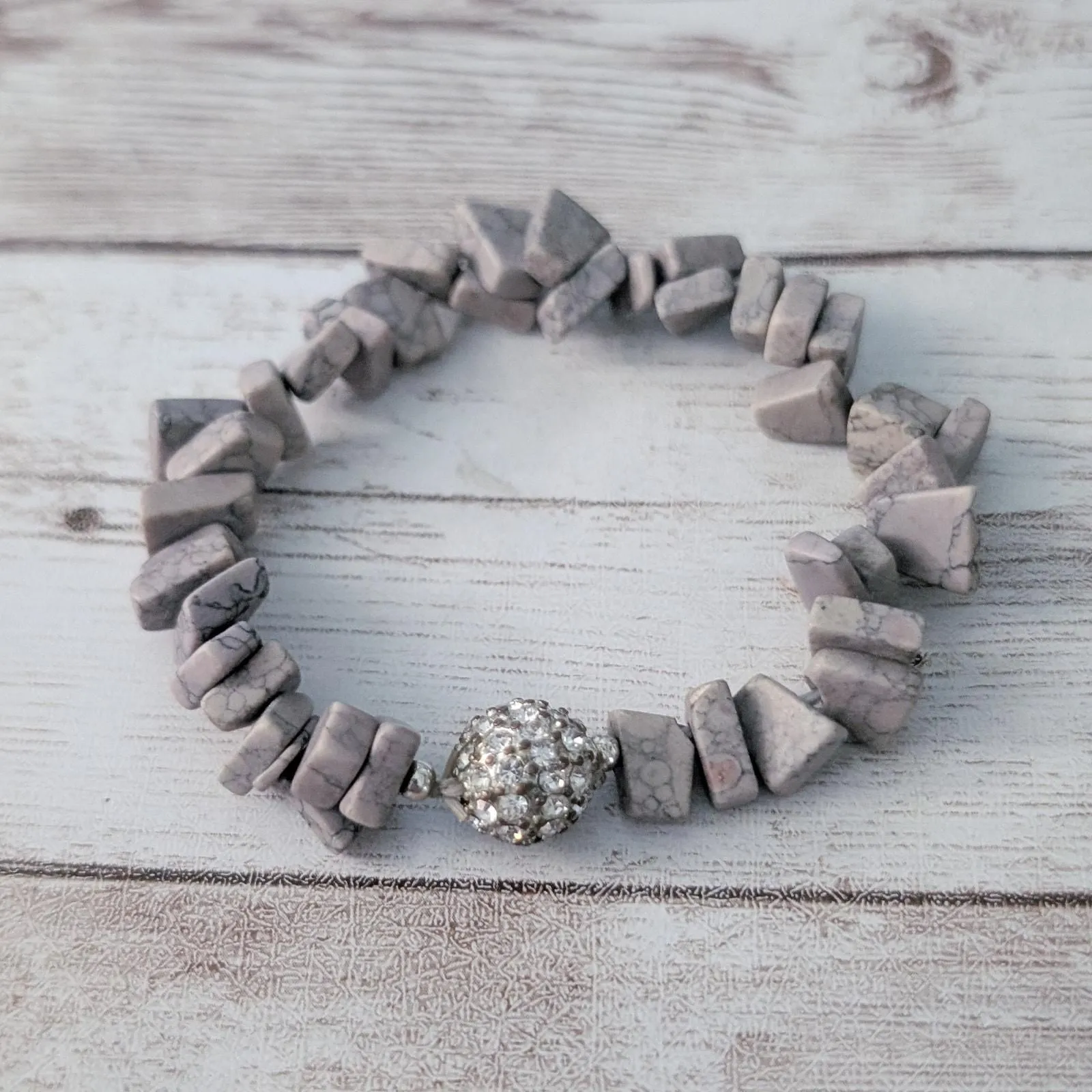 Product image for Stretch Bracelet Dusky Tones Brownish with Purple Undertones - Bracelet - pre-owned---good