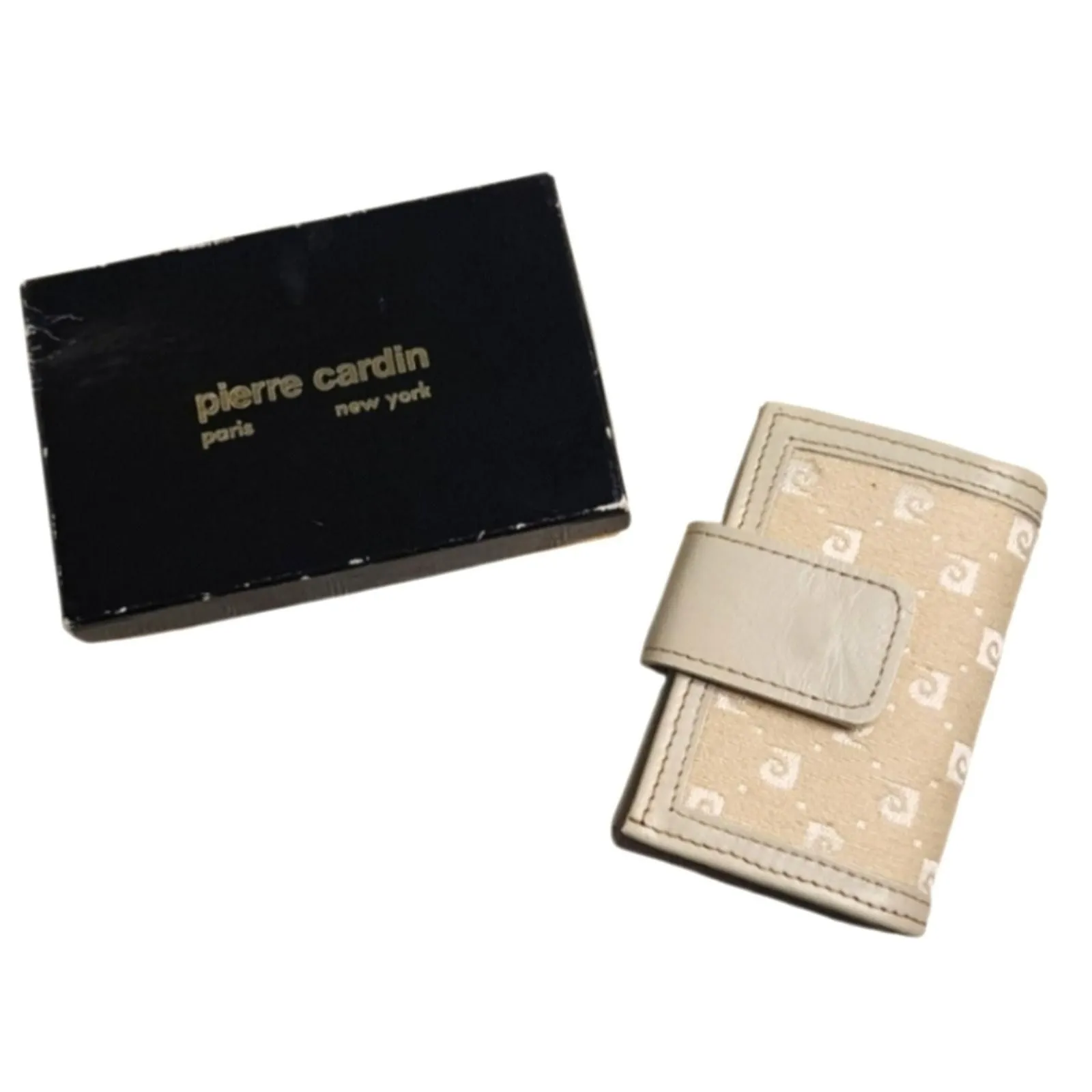 Product image for PIERRE CARDIN Vintage Leather & Canvas 6 Key Ring Holder New
