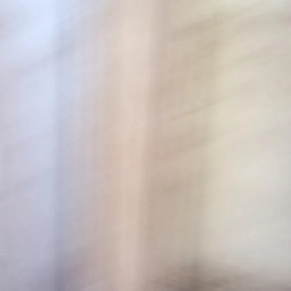Listing Image Blurred Background
