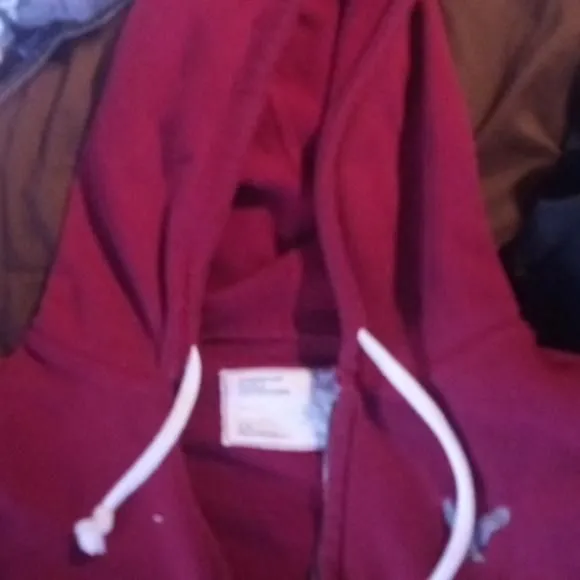 Listing Image Blurred Background
