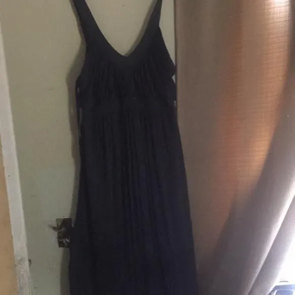 Listing Image Blurred Background