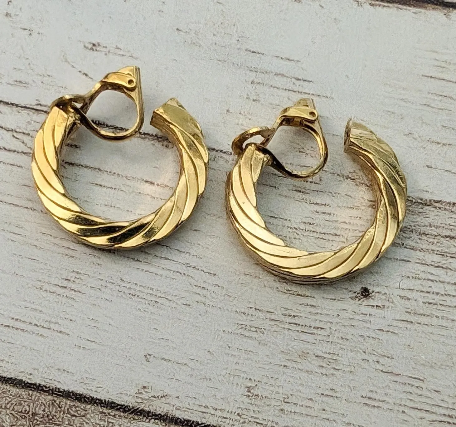 Product image for Vintage Clip On Earrings - Interesting Gold Tone Hoops - pre-owned---good