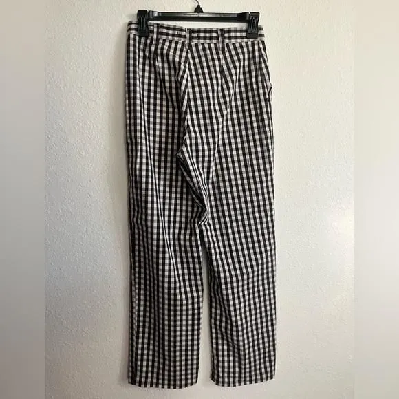 Listing Image Blurred Background