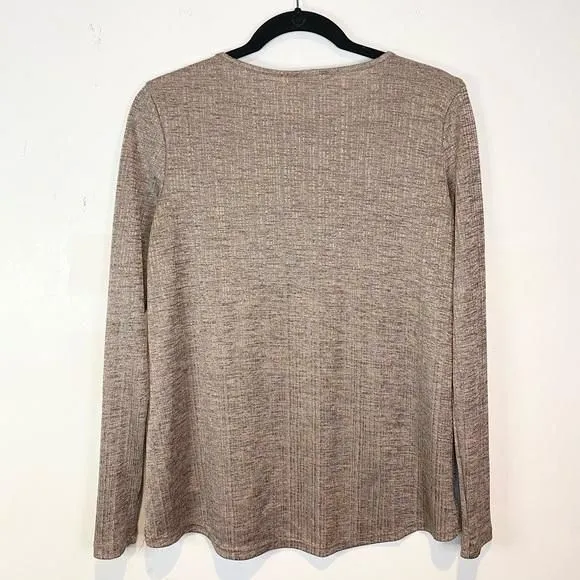 Listing Image Blurred Background
