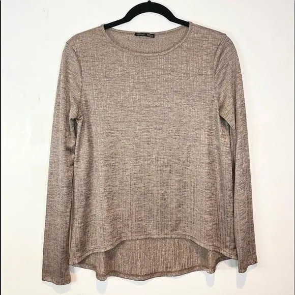 Listing Image Blurred Background