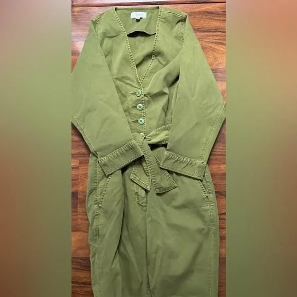 Listing Image Blurred Background