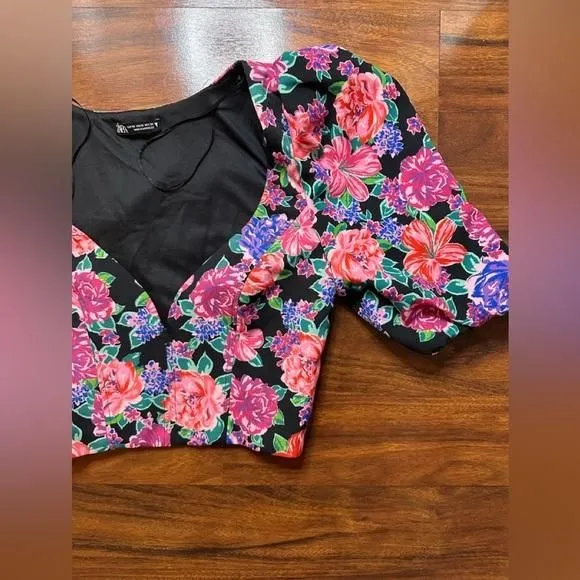 Listing Image Blurred Background