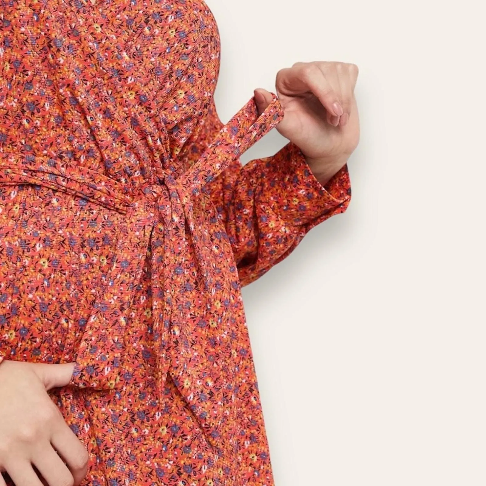 Listing Image Blurred Background