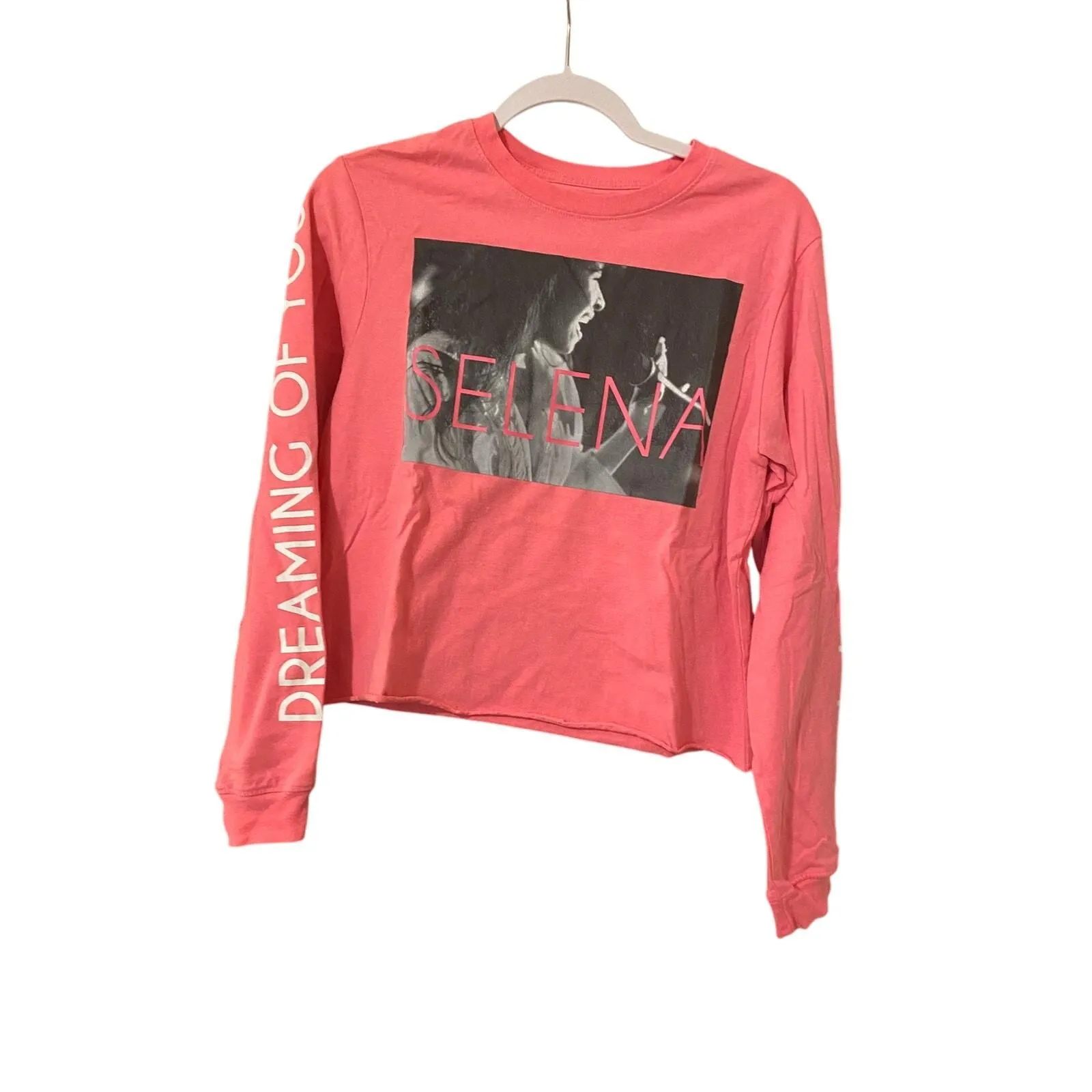 Product image for Official Selina Merchandise Pink Long Sleeve Crop Top Size Medium - Official Selena Merchandise