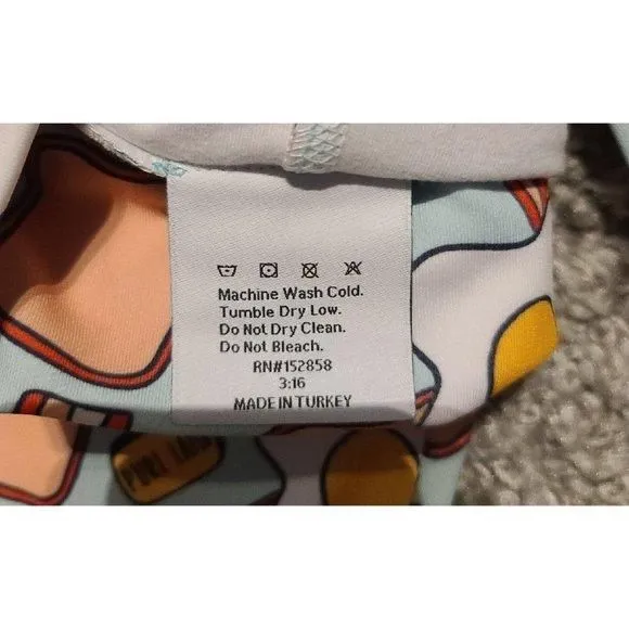 Listing Image Blurred Background