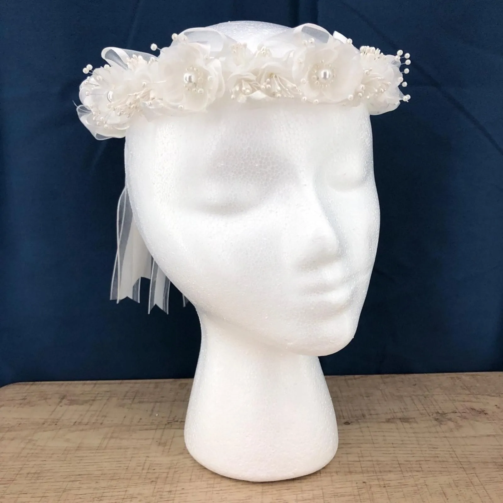 Product image for Handmade American VINTAGE 90's White Floral Faux Pearl Wire Wrap Ribbon Halo P 