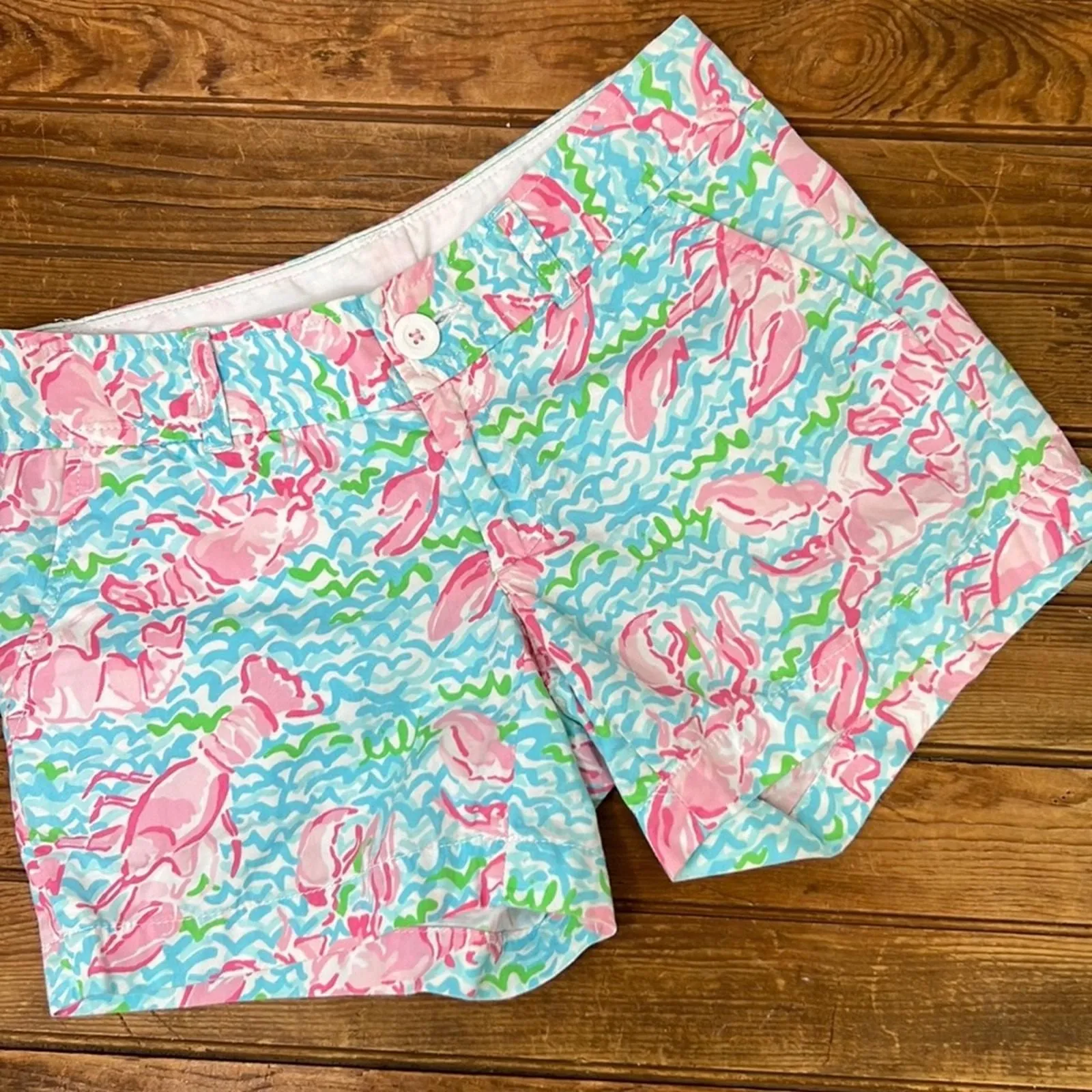 Product image for Women’s Lilly Pulitzer Callahan short pink lobsters size 00 - pre-owned---good - Lilly Pulitzer