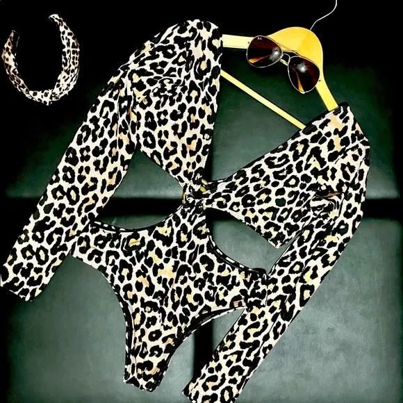 Product image for SHEIN Animal Print One Piece suit for women. Size L/XL