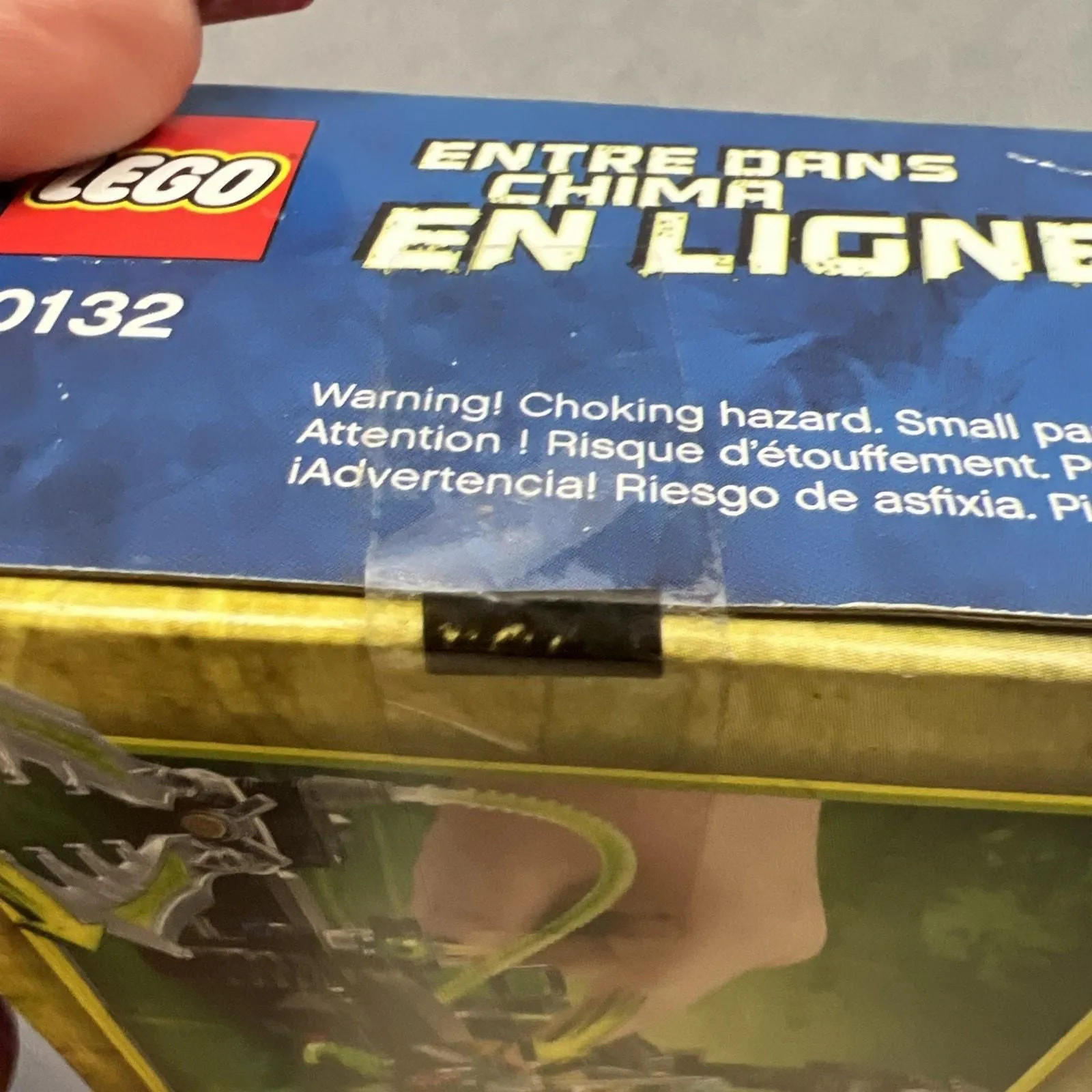 Listing Image Blurred Background